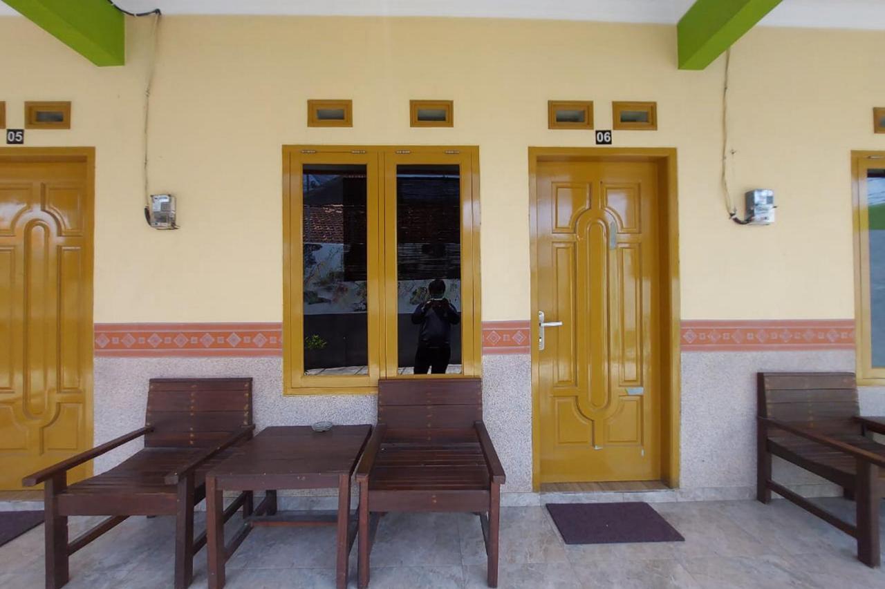 Homestay Fifa Syariah Pati Near Rsud Raa Soewondo Eksteriør bilde