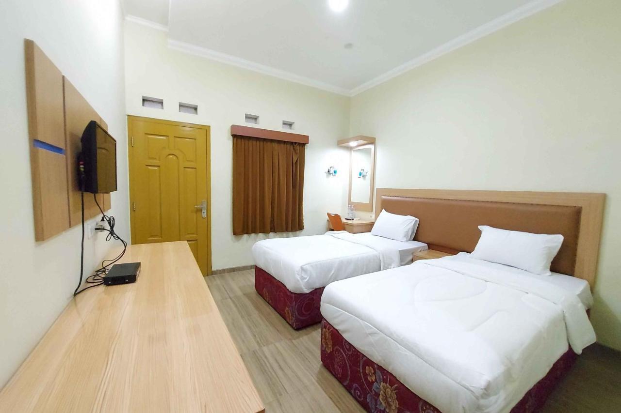Homestay Fifa Syariah Pati Near Rsud Raa Soewondo Eksteriør bilde